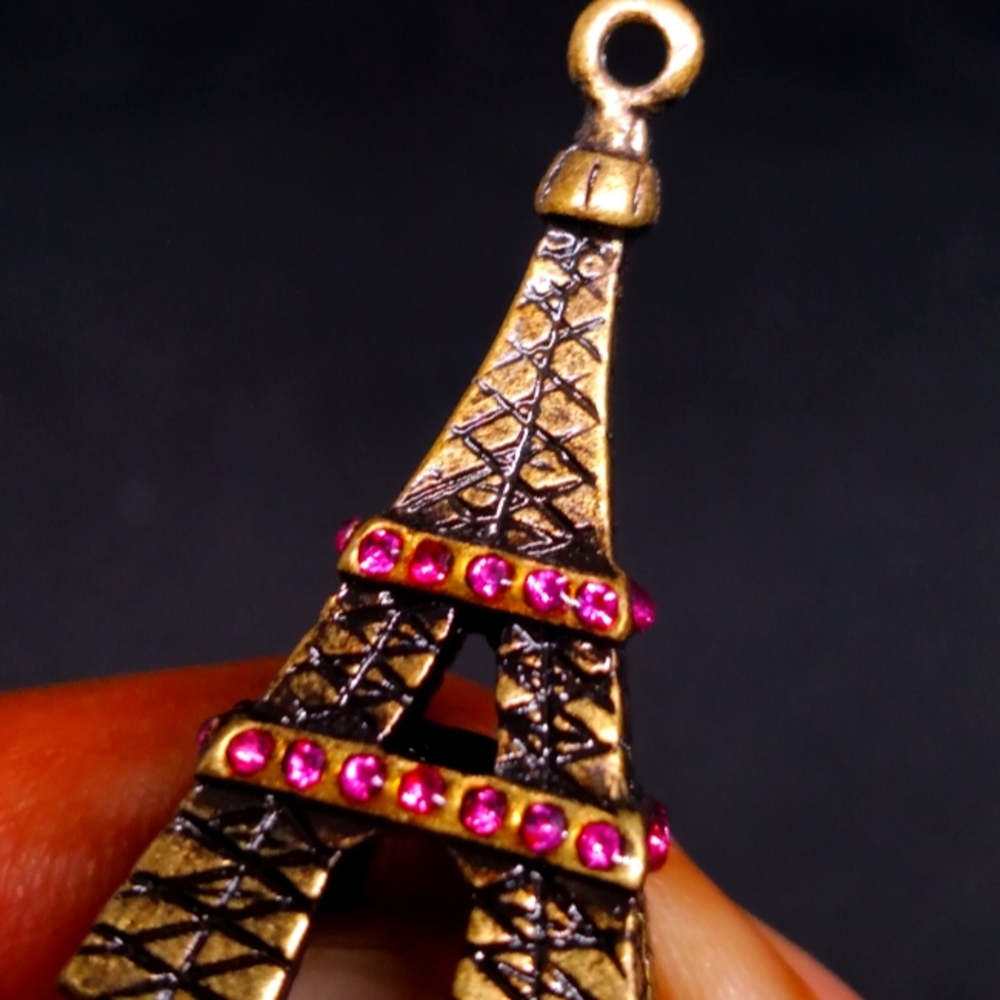 Eifel Tower Pendant with Pin Stones